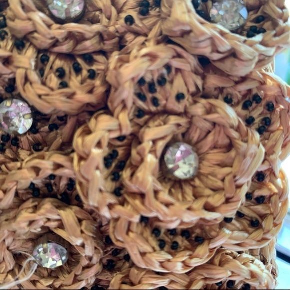 Ruche & Hues handmade and embellished crossbody shoulder bag. - Picture 12 of 15